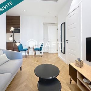 Property in Carre d'Or