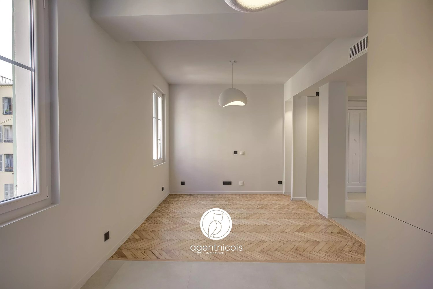 Property photo in Carre d'Or