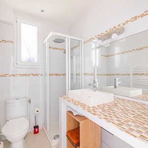 Property in Carre d'Or