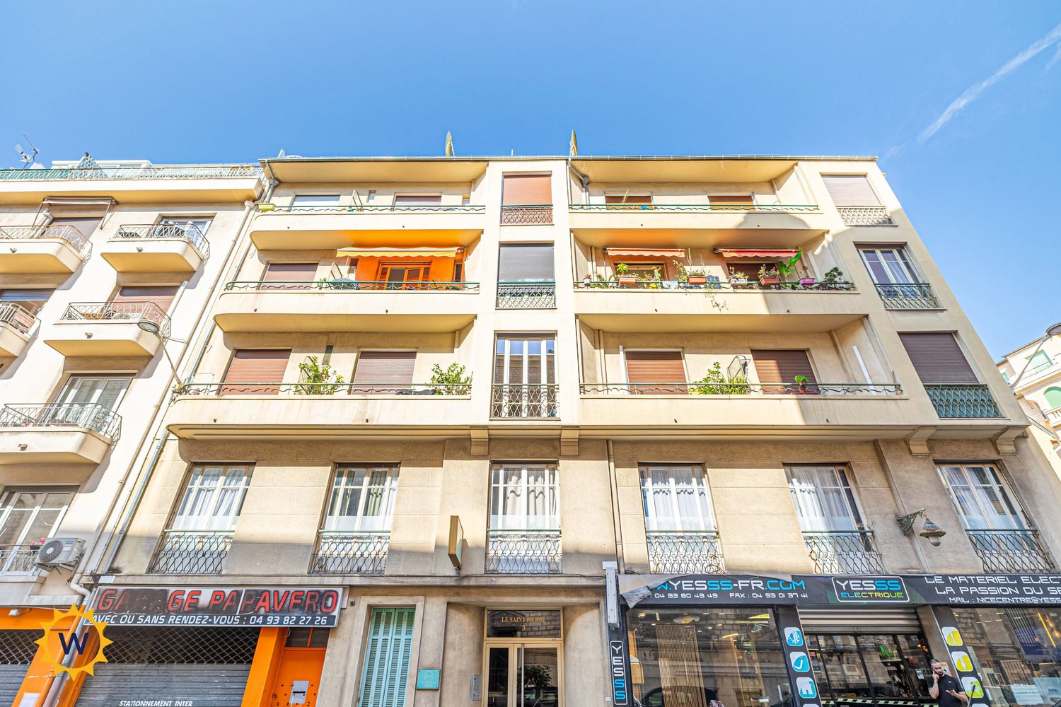 Property photo in Carre d'Or