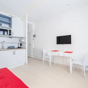 Property in Carre d'Or