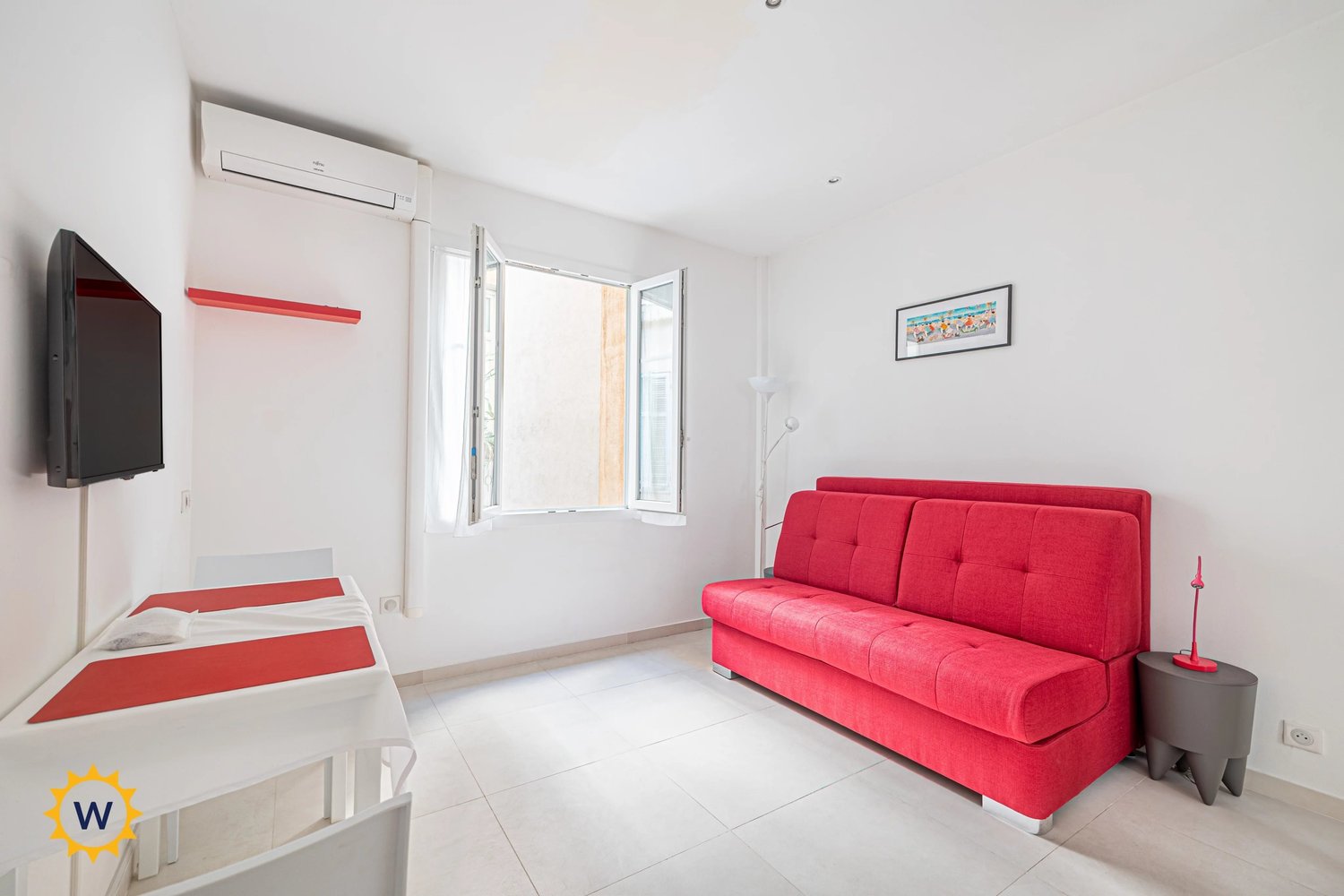 Property photo in Carre d'Or