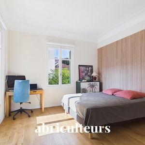 Property in Musicians Quarter