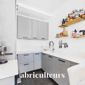 Property in Musicians Quarter