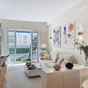 Property in Musicians Quarter