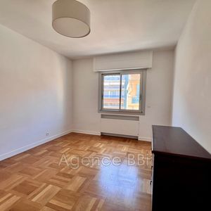Property in Musicians Quarter
