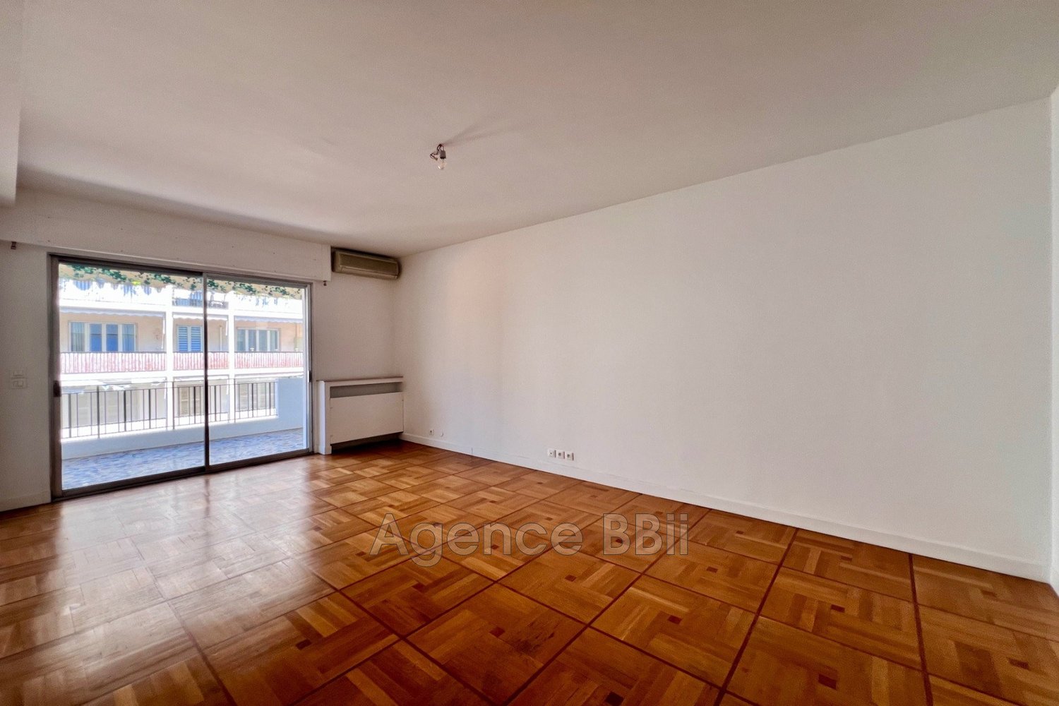 Property photo in Musicians Quarter