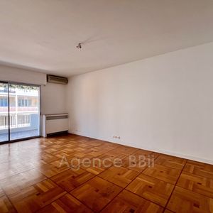 Property in Musicians Quarter