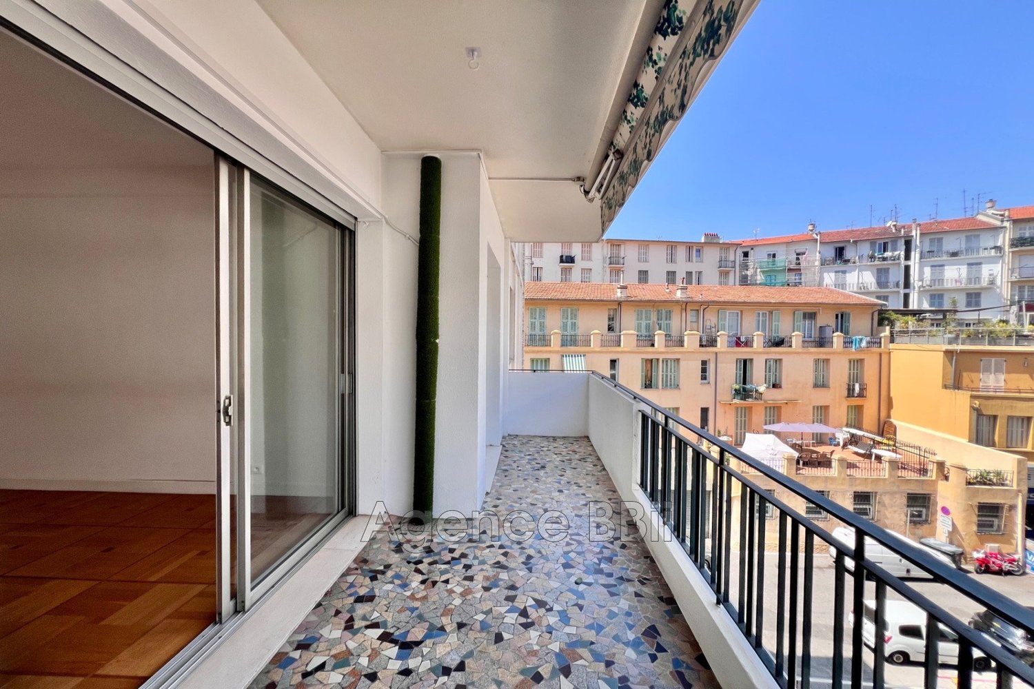 Property photo in Musicians Quarter