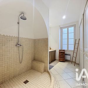 Property in Old Town