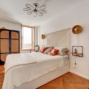 Property in Old Town