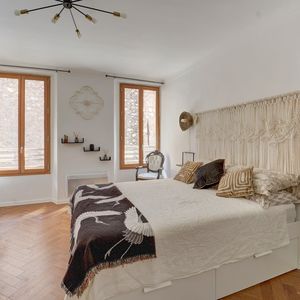 Property in Old Town