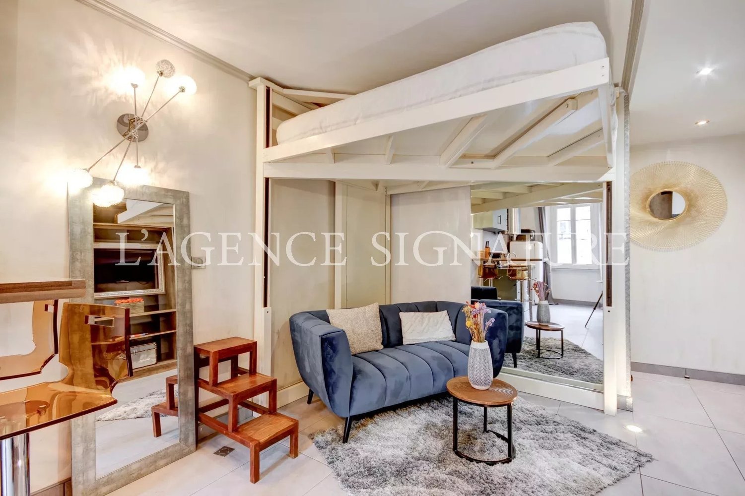 Property photo in Port