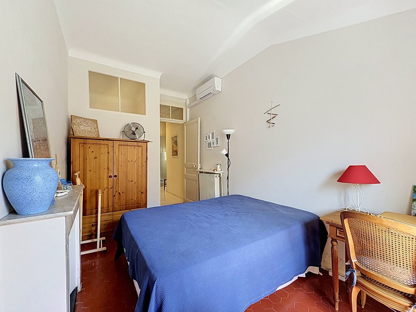Property photo in Port