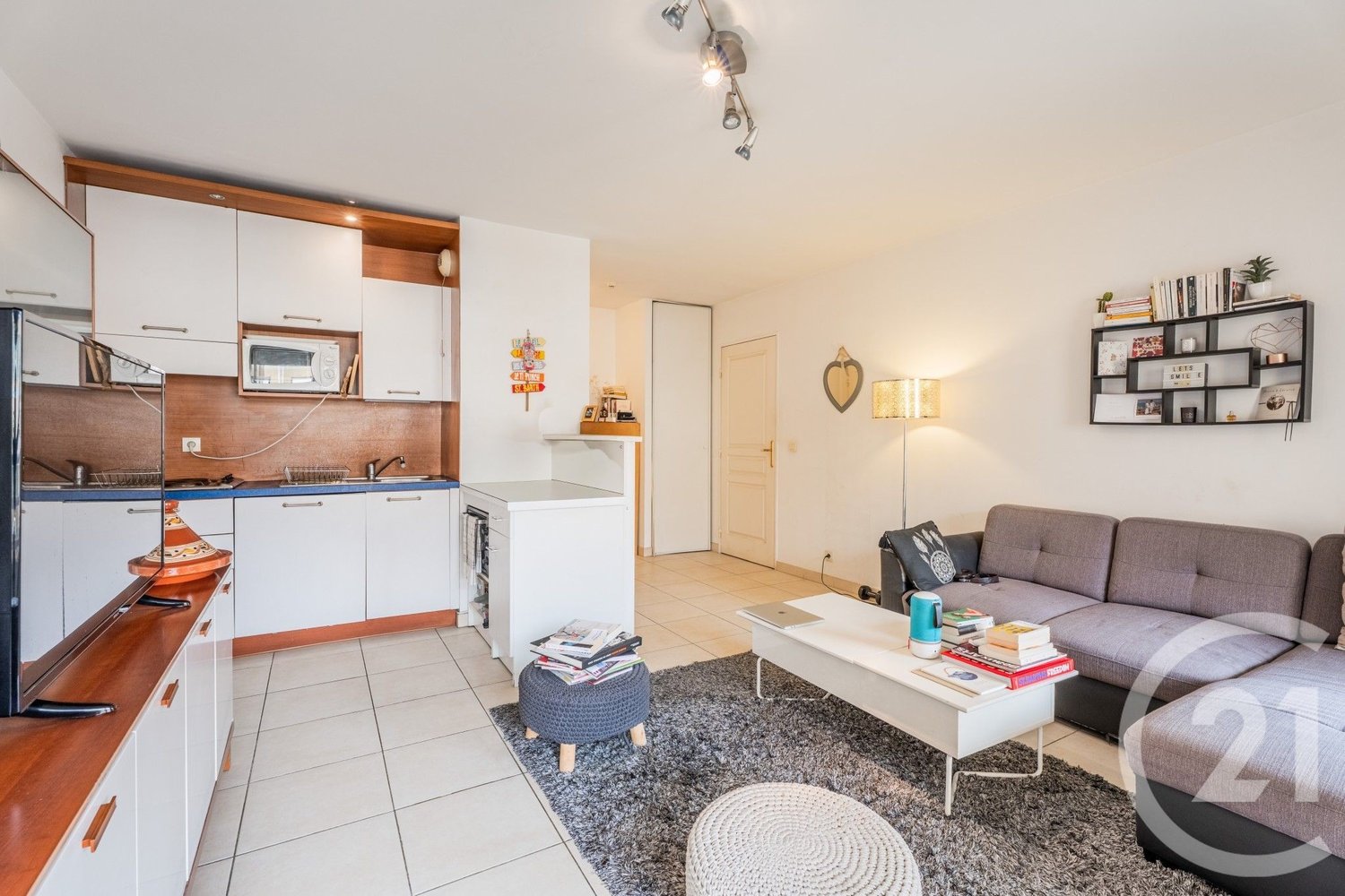 Property photo in Port