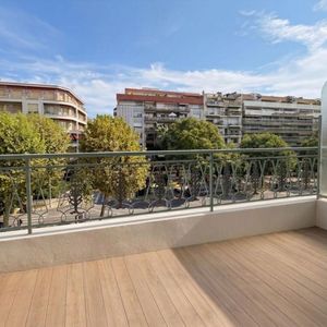 Property in Carre d'Argent