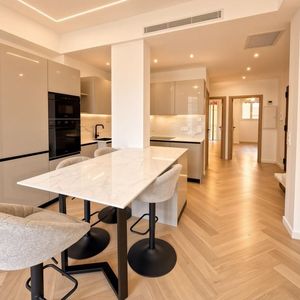 Property in Carre d'Argent