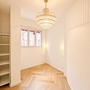 Property in Carre d'Argent