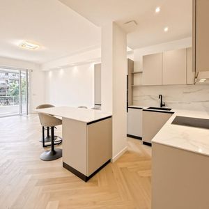 Property in Carre d'Argent