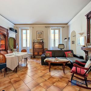 Property in Carre d'Argent