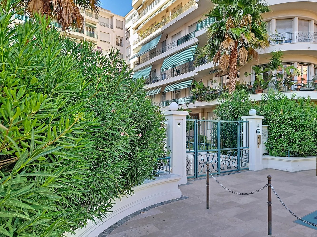 Property photo in Carre d'Argent