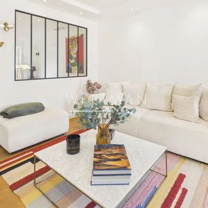 Property in Carre d'Argent