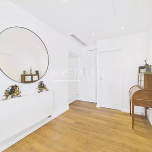 Property in Carre d'Argent