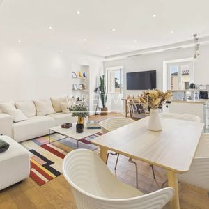 Property in Carre d'Argent