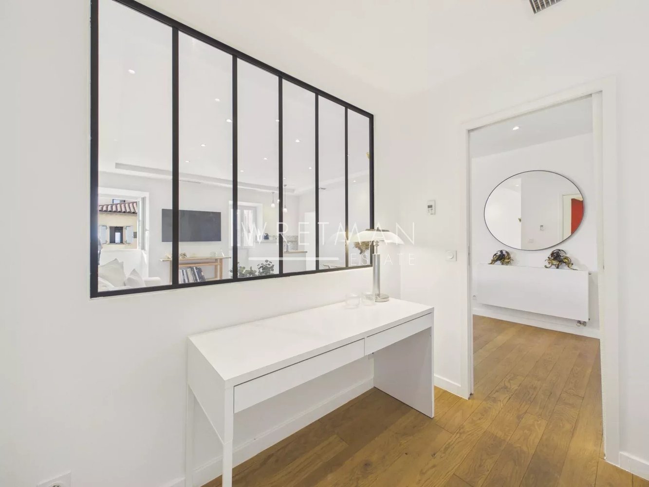Property photo in Carre d'Argent