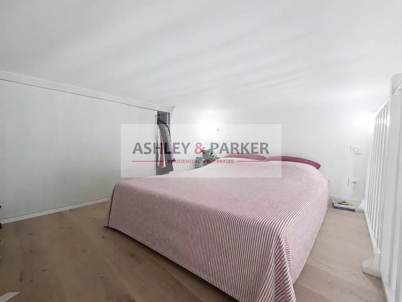 Property photo in Carre d'Argent