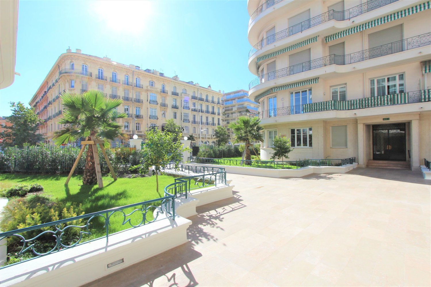 Property photo in Carre d'Argent