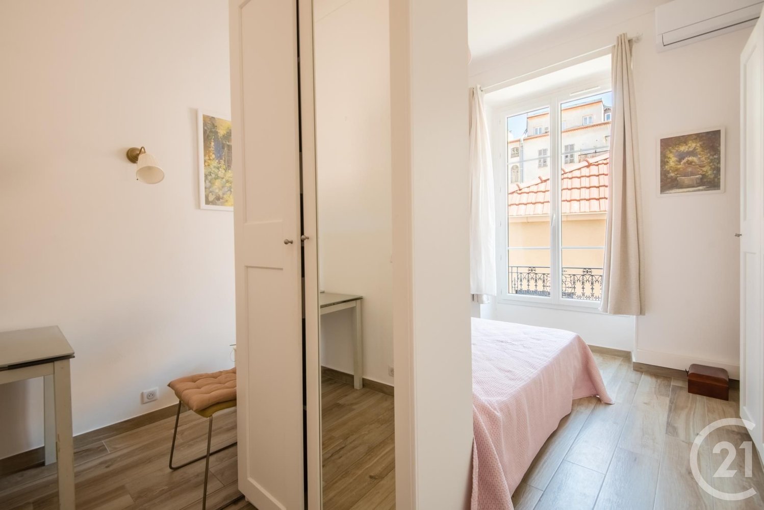 Property photo in Carre d'Argent
