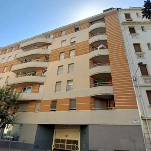 Property in Carre d'Argent