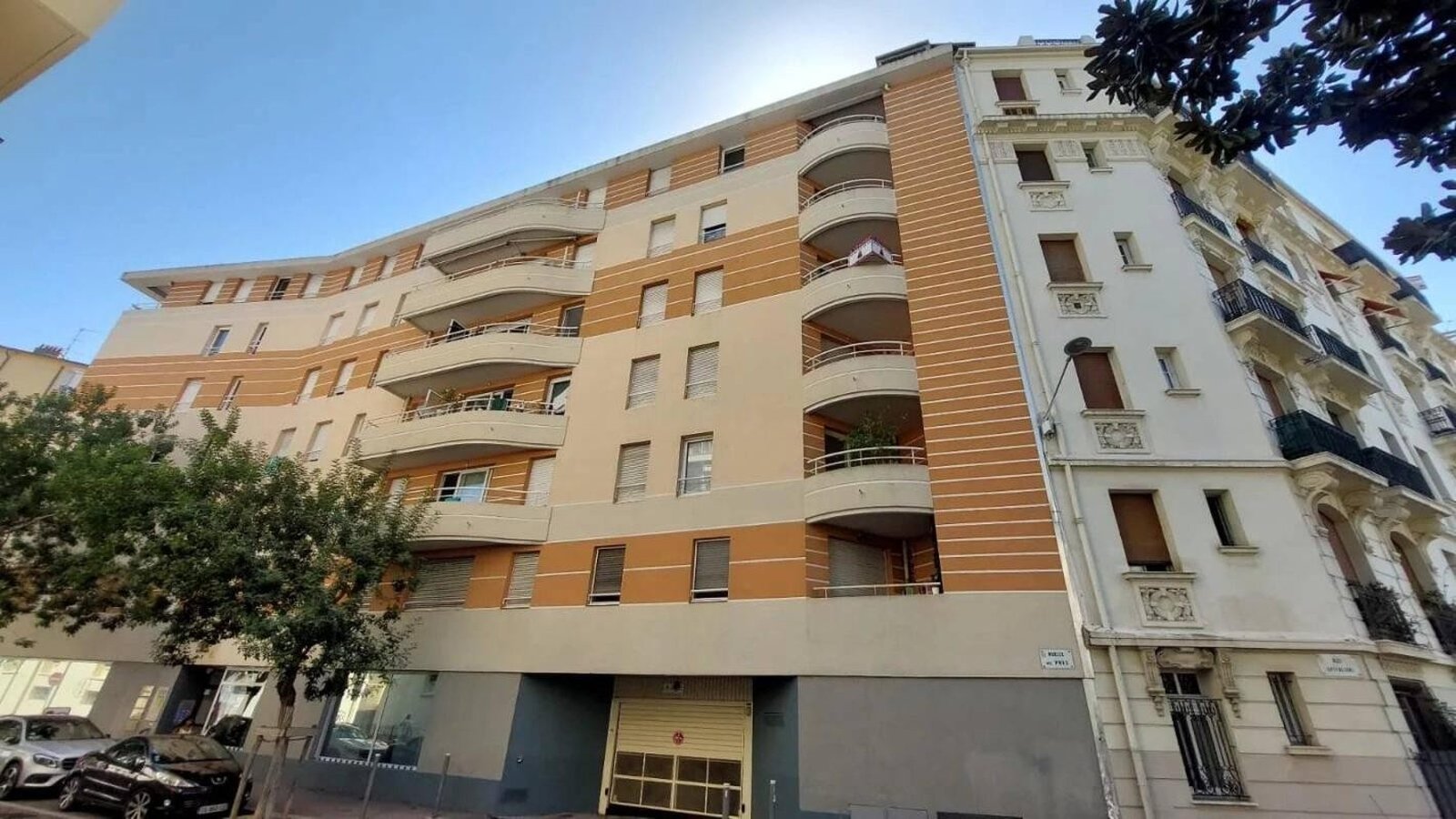 Property photo in Carre d'Argent