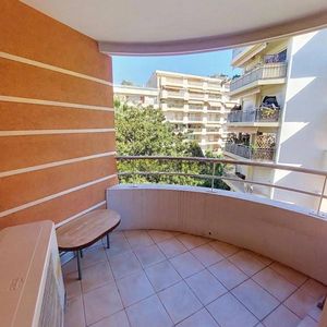 Property in Carre d'Argent