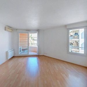 Property in Carre d'Argent