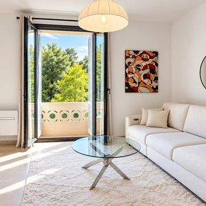 Property in Carre d'Argent