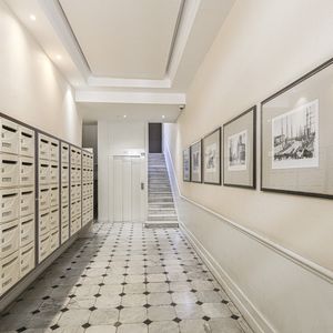 Property in Carre d'Argent
