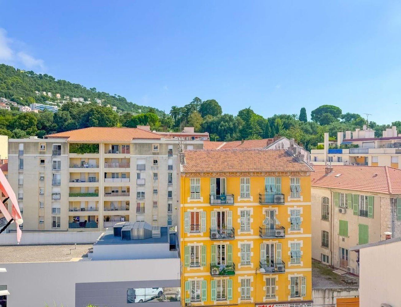Property photo in Carre d'Argent