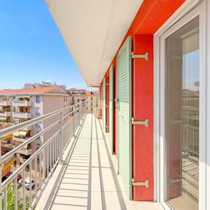 Property in Carre d'Argent