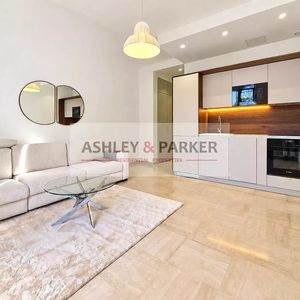 Property in Carre d'Argent