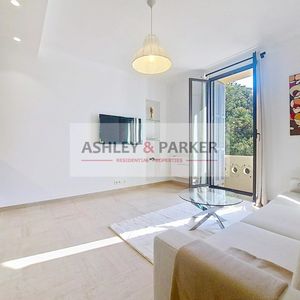 Property in Carre d'Argent