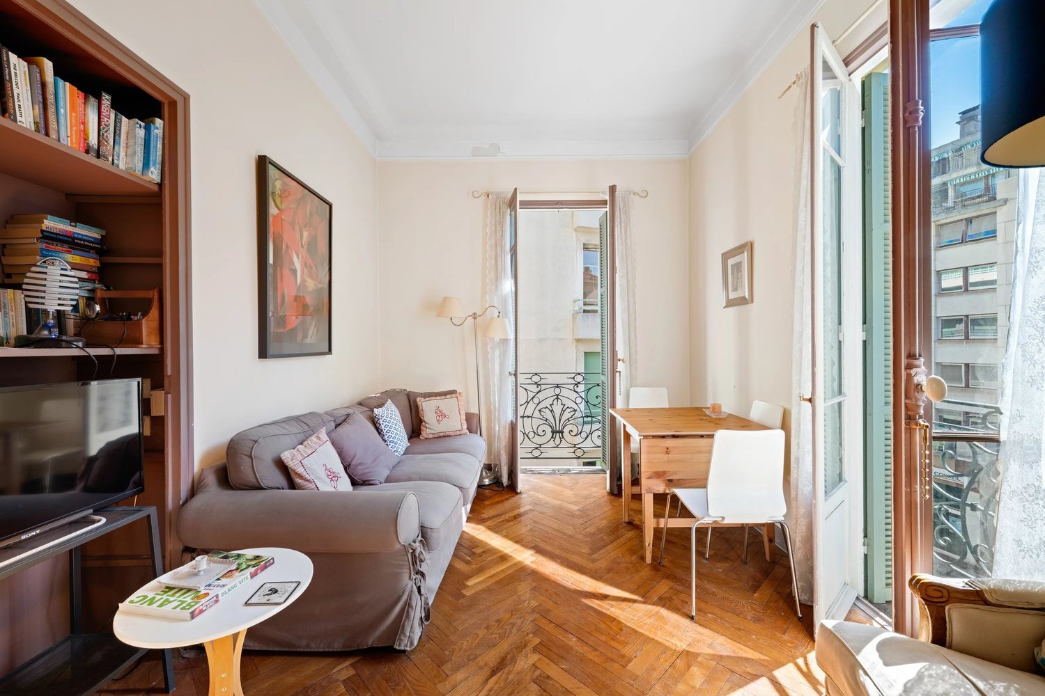 Property photo in Carre d'Argent