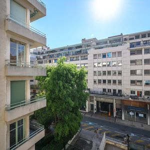 Property in Carre d'Argent