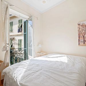 Property in Carre d'Argent