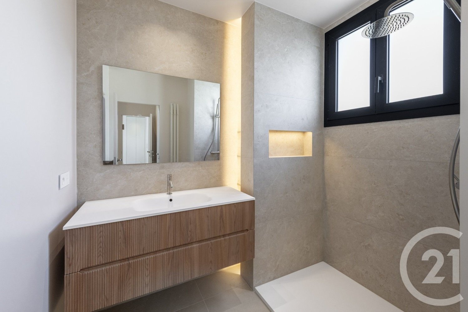 Property photo in Carre d'Argent