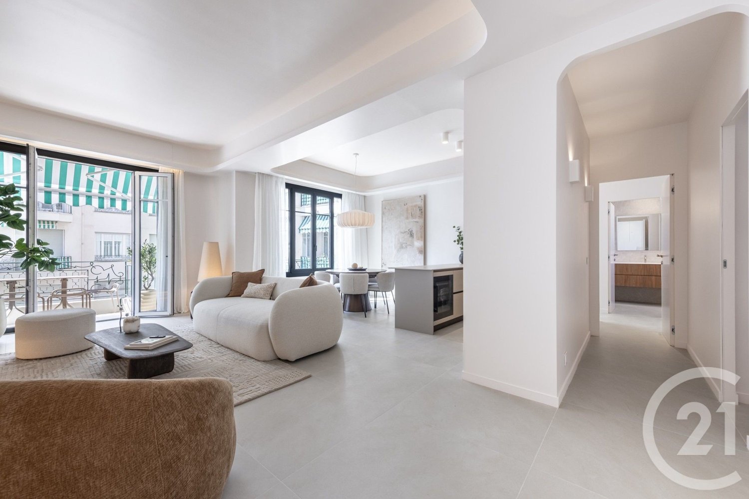 Property photo in Carre d'Argent