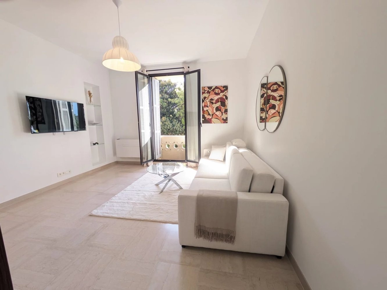 Property photo in Carre d'Argent