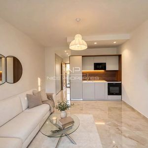 Property in Carre d'Argent