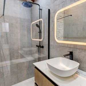 Property in Carre d'Argent